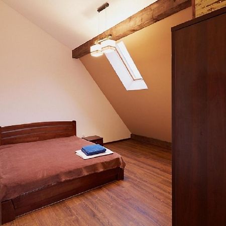 Apartment On Lychakivska Лвив Екстериор снимка